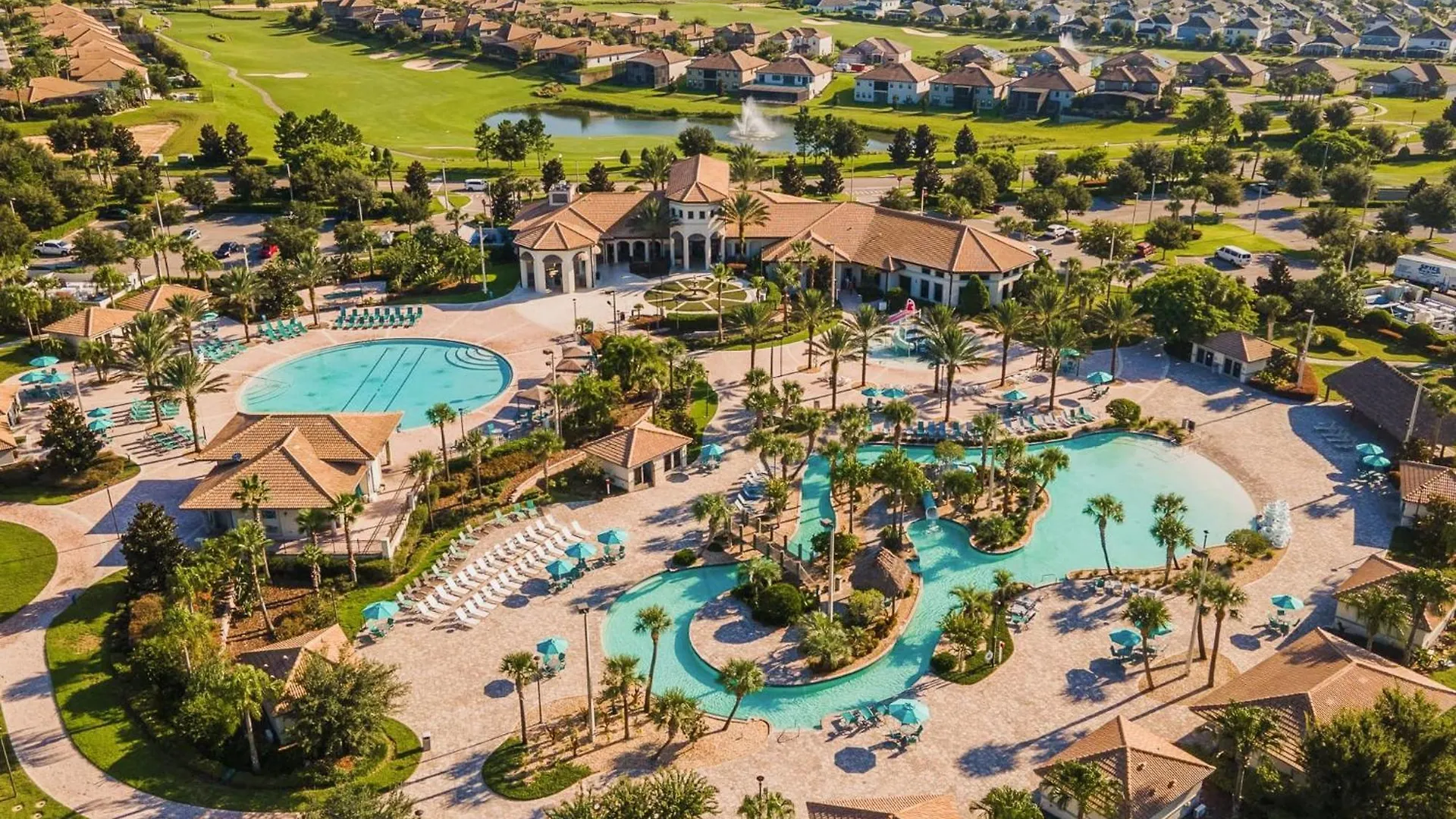 Heated Pool Villa & Free Waterpark Near Disney Davenport United States