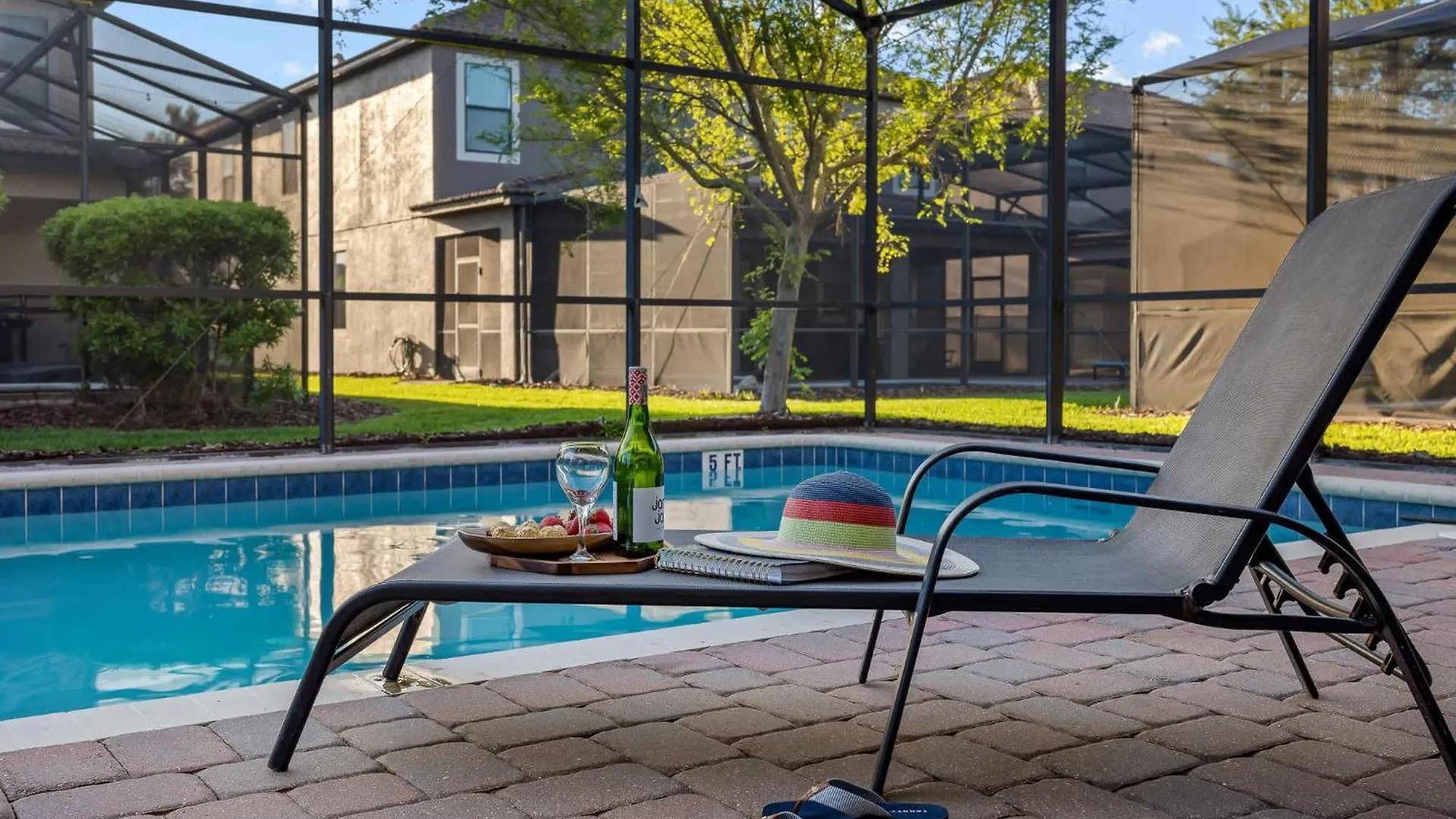 Heated Pool Villa & Free Waterpark Near Disney Davenport
