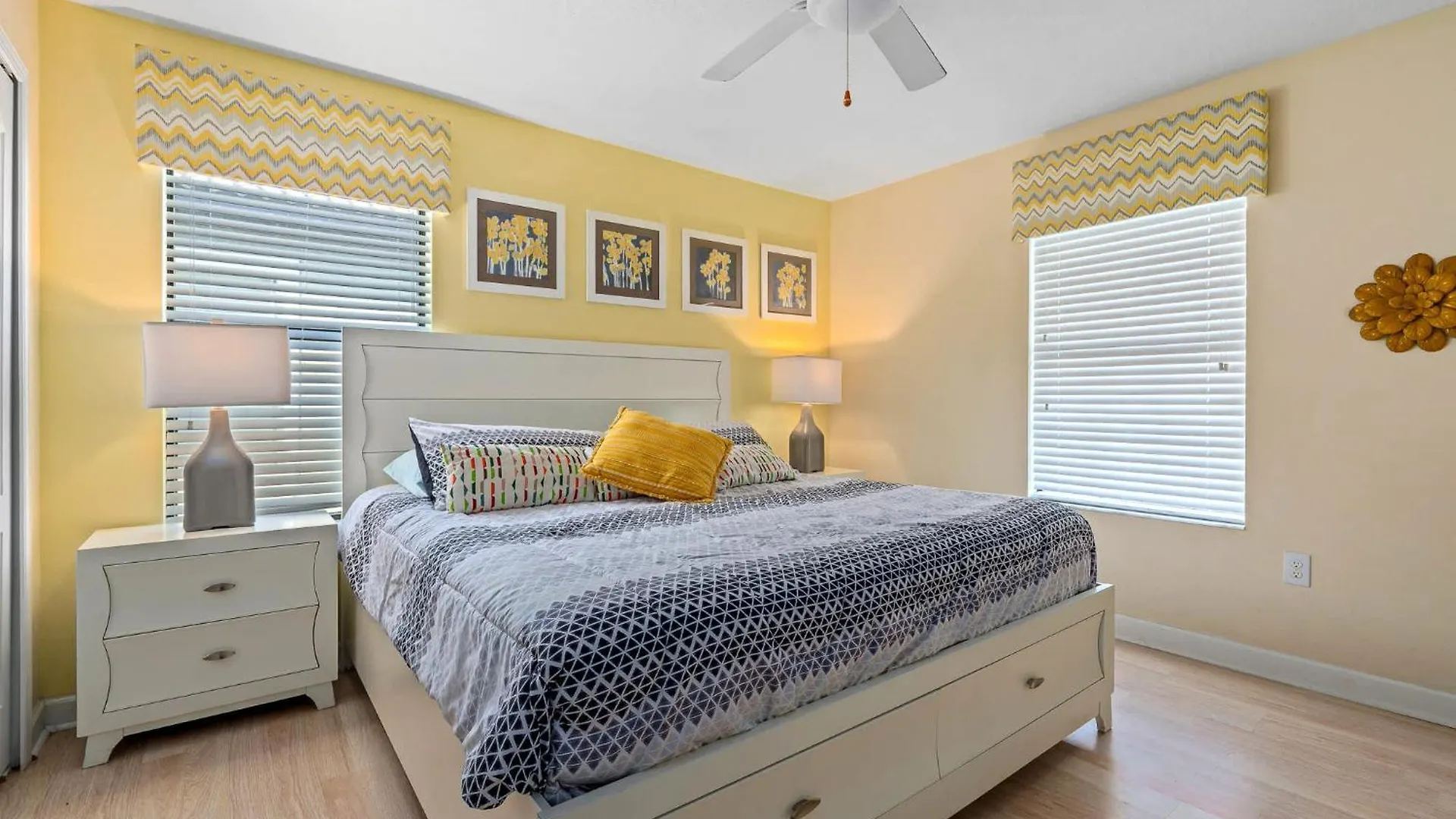 Heated Pool Villa & Free Waterpark Near Disney Davenport